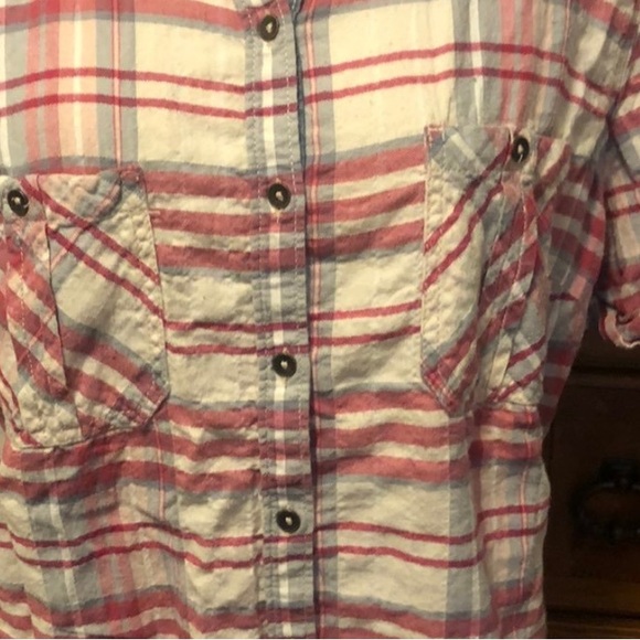 Carhartt Pink & Grey Plaid button down. Size XL. - Picture 4 of 6